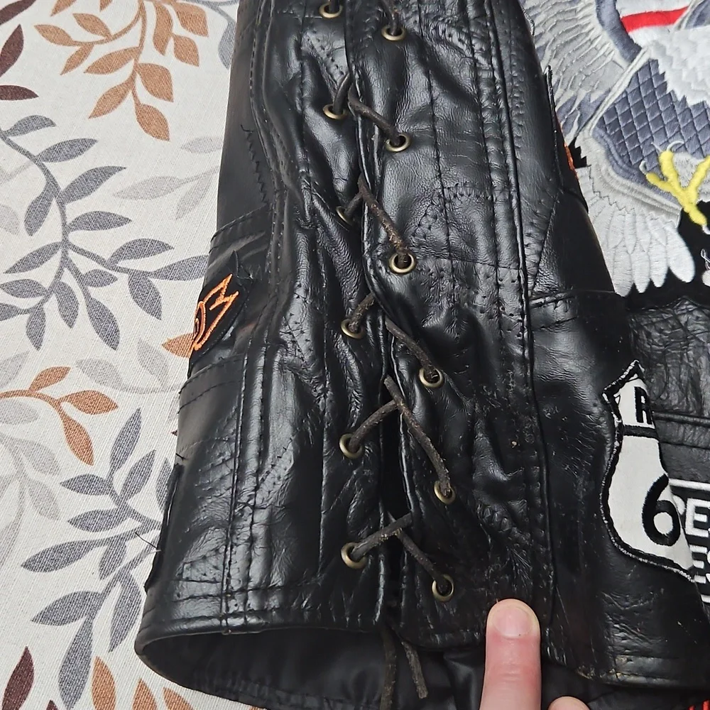 Diamond Supply Co. Black Leather Vest - Picture 14 of 16